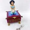 Boite Bijoux Jasmine Aladdin Disney Vintage Pendentif Charm Tapis Volant 7 Cm 1 Boite Bijoux Jasmine Aladdin Disney Vintage Pendentif Charm Tapis Volant 7 Cm -Disney boite bijoux jasmine aladdin disney vintage pendentif tapis volant 2