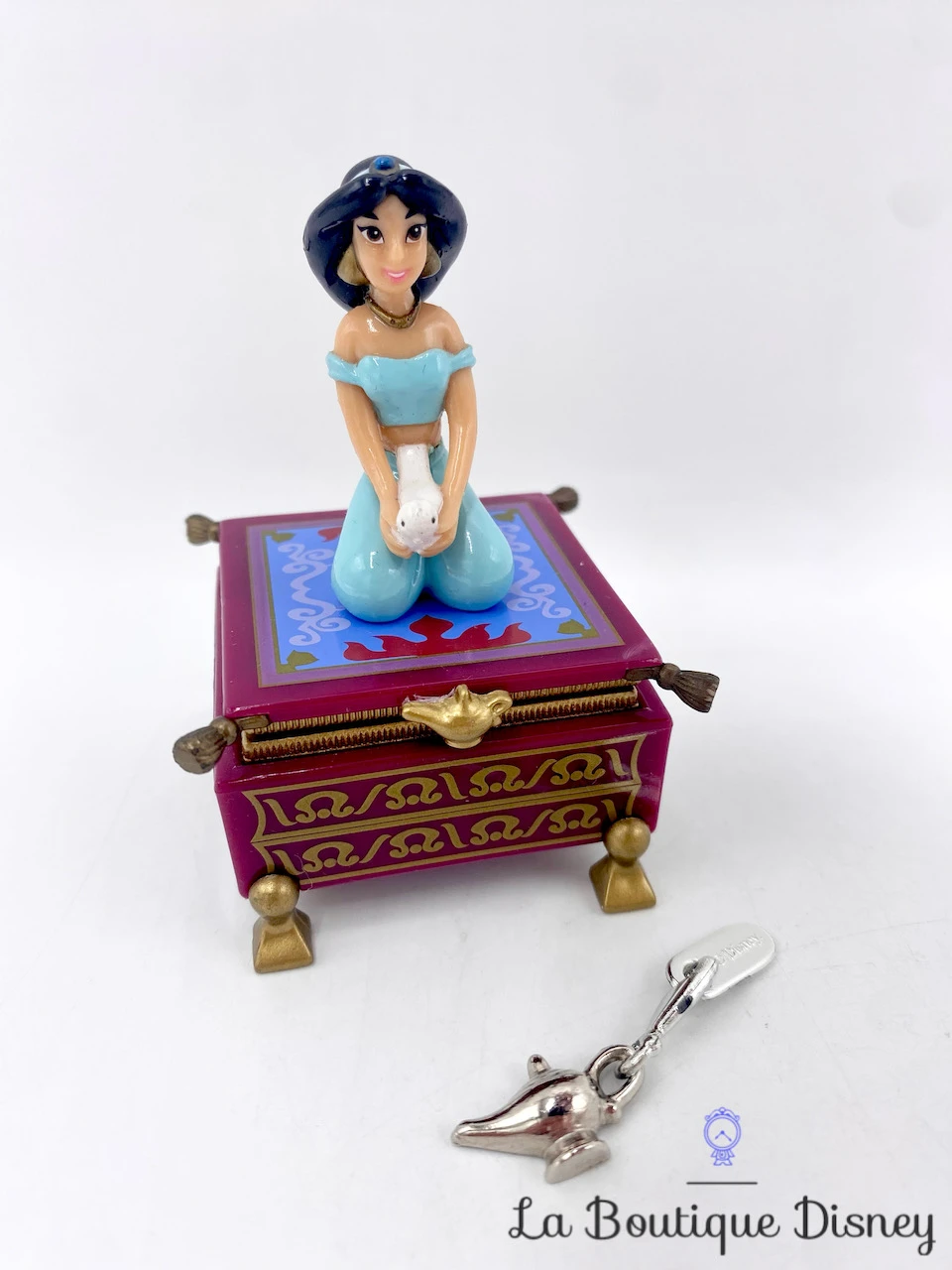 Boite Bijoux Jasmine Aladdin Disney Vintage Pendentif Charm Tapis Volant 7 Cm 3 Boite Bijoux Jasmine Aladdin Disney Vintage Pendentif Charm Tapis Volant 7 Cm