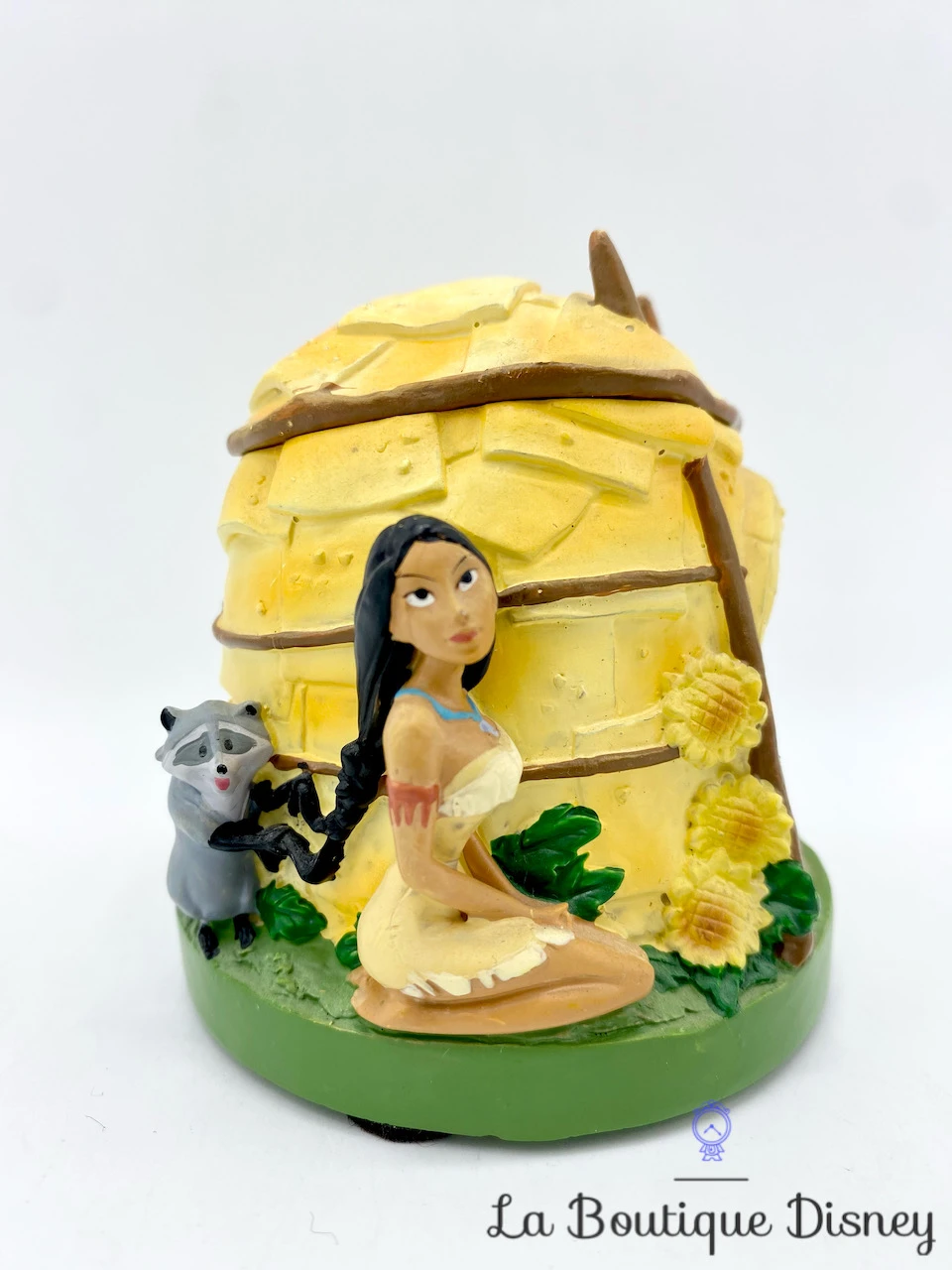 Boite Résine Pocahontas Disney Vintage Hutte John Smith Meeko 3 Boite Résine Pocahontas Disney Vintage Hutte John Smith Meeko