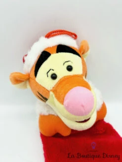 Chaussette De Noël Tigrou Disney Winnie L'ourson Peluche Botte Rouge 53 Cm 8 Chaussette De Noël Tigrou Disney Winnie L'ourson Peluche Botte Rouge 53 Cm -Disney chaussette noel tigrou disney winnie ourson decoration botte rouge suspension 1