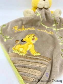 Peluche Doudou Simba Le Roi Lion Disney Hakuna Matata Carré Marron -Disney doudou peluche simba le roi lion hakuna matata disney 1