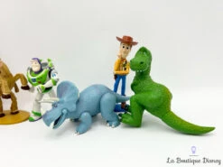 Figurines Toy Story Playset Disney Store 2013 Ensemble De Jeu Lotso Trixie Rex -Disney figurines toy story playset disney store 2013 ensemble de jeu coffret 3