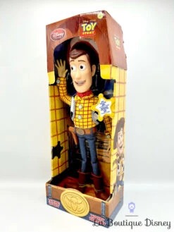 Poupée Woody Parlant à Ficelle Disney Store 2016 Toy Story Figurine Articulée Talking Woody 11 Poupée Woody Parlant à Ficelle Disney Store 2016 Toy Story Figurine Articulée Talking Woody -Disney jouet figurine talking woody parlant disney store toy story poupee ficelle 0