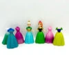 Figurines Magiclip Elsa Anna La Reine Des Neiges Disney Polly Clip Princesses Robes 2 Figurines Magiclip Elsa Anna La Reine Des Neiges Disney Polly Clip Princesses Robes -Disney jouet figurines magiclip anna elsa la reine des neiges disney polly clip 0