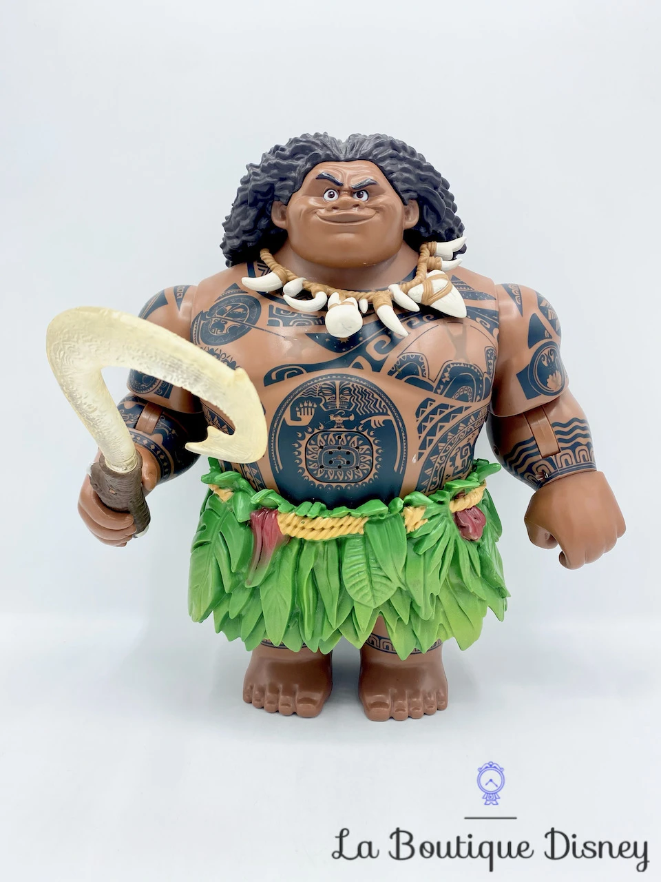 Jouet Figurine Musicale Maui En Vedette Disney Store 2017 Vaiana Demi Dieu Hameçon Interactif 31 Cm 4 Jouet Figurine Musicale Maui En Vedette Disney Store 2017 Vaiana Demi Dieu Hameçon Interactif 31 Cm – Image 2