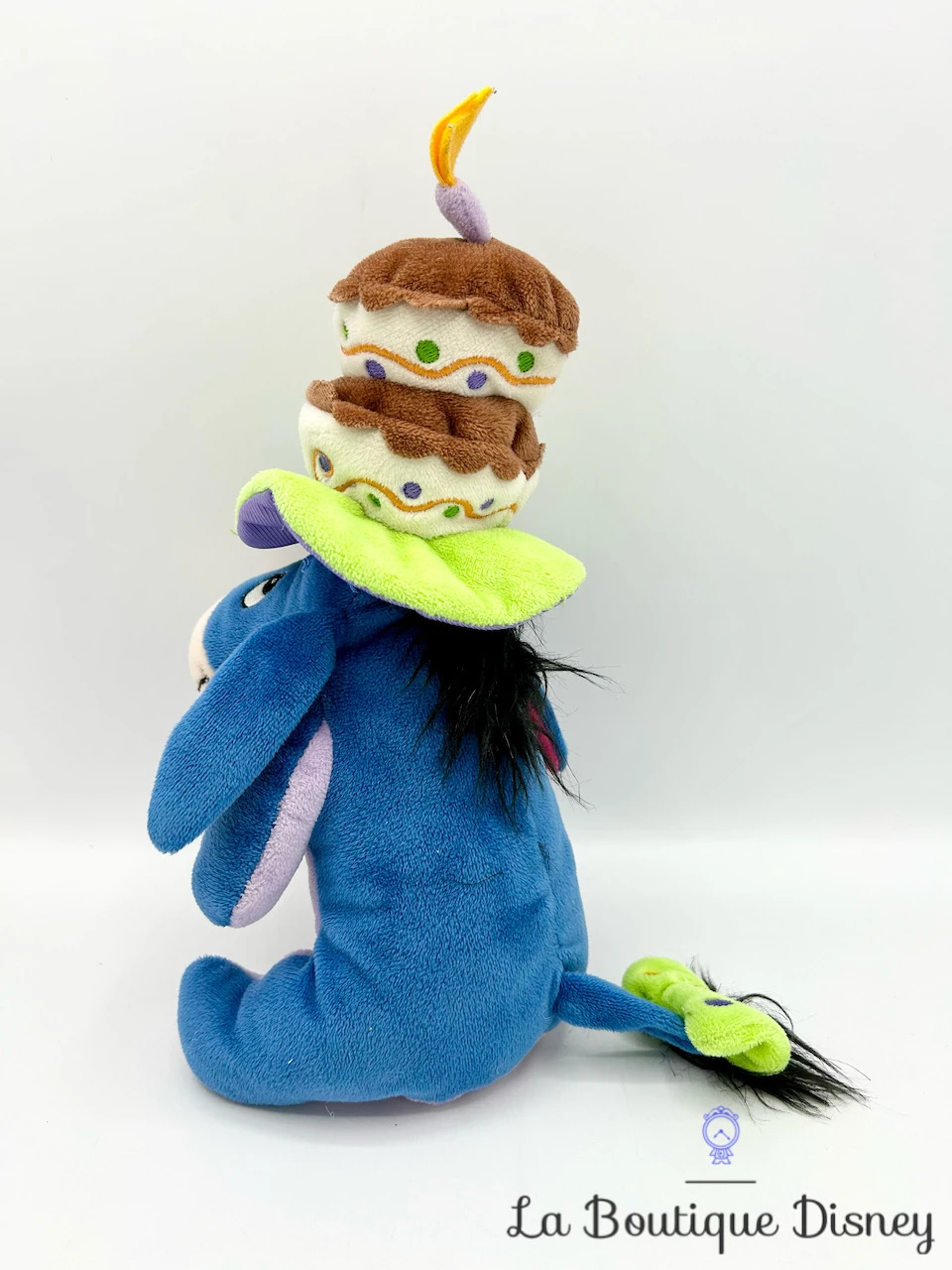 Peluche Bourriquet Happy Birthday Disney Store Birthday Eeyore Winnie L'ourson Collection Anniversaire 5 Peluche Bourriquet Happy Birthday Disney Store Birthday Eeyore Winnie L'ourson Collection Anniversaire – Image 3
