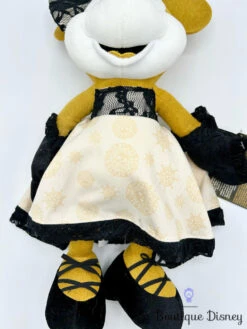 Peluche Minnie Mouse The Main Attraction 2 Sur 12 Pirates Of The Caribbean Disney Store 2020 Édition Limitée 43 Cm -Disney peluche minnie mouse main attraction 2 12 pirates of the caribbean disney store edition limitee 0