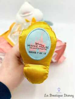 Peluche Minnie Mouse The Main Attraction 7 Sur 12 Prince Charming Regal Carrousel Disney Store 2020 Édition Limitée 43 Cm -Disney peluche minnie mouse main attraction carrousel lancelot prince charming series 7 12 disney store 2