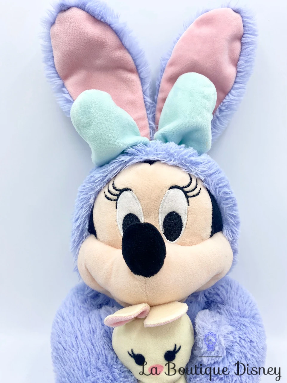 Peluche Minnie Mouse Pâques Disney Store 2019 Lapin Violet 44 Cm 4 Peluche Minnie Mouse Pâques Disney Store 2019 Lapin Violet 44 Cm – Image 2