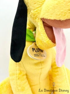 Peluche Pluto Disney Store 2017 Chien Jaune Return To Mickey Mouse 42 Cm 10 Peluche Pluto Disney Store 2017 Chien Jaune Return To Mickey Mouse 42 Cm -Disney peluche pluto chien jaune disney store 2017 return to mickey mouse 2