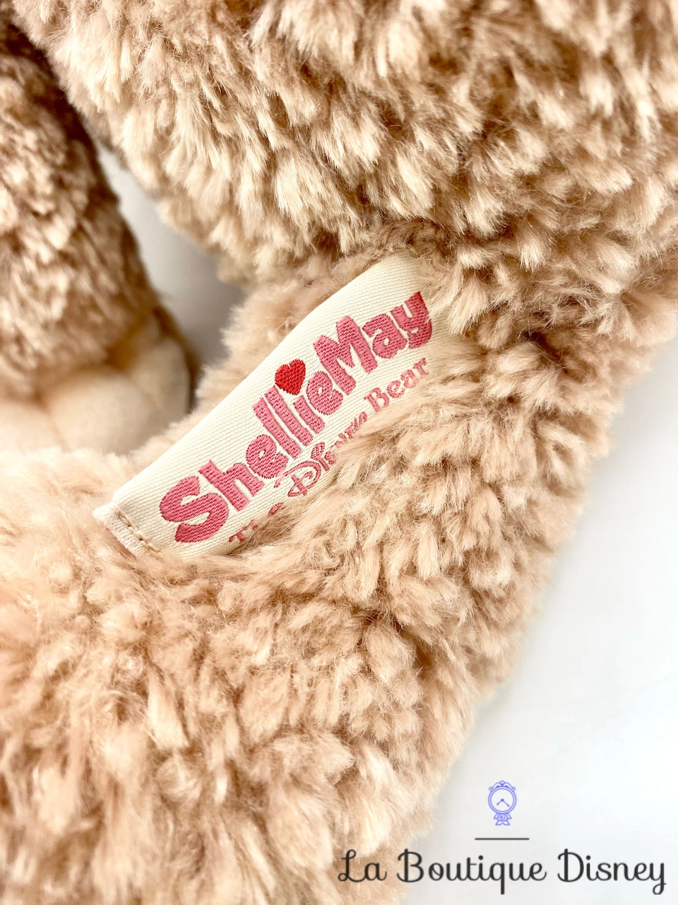 Peluche Shelliemay The Disney Bear Tokyo Disney Sea Japon Ours 42 Cm 7 Peluche Shelliemay The Disney Bear Tokyo Disney Sea Japon Ours 42 Cm – Image 5
