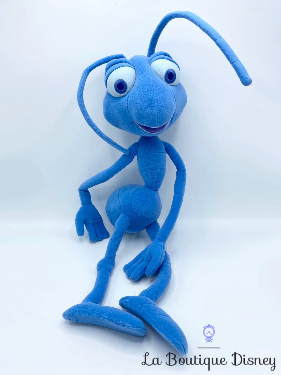 Peluche Tilt 1001 Pattes XXL Disney Store Insecte Fourmi Bleu Articulé 58 Cm 3 Peluche Tilt 1001 Pattes XXL Disney Store Insecte Fourmi Bleu Articulé 58 Cm