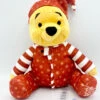 Peluche Winnie L’ourson Noël Disney Store 2021 ShopDisney Pyjama Rouge