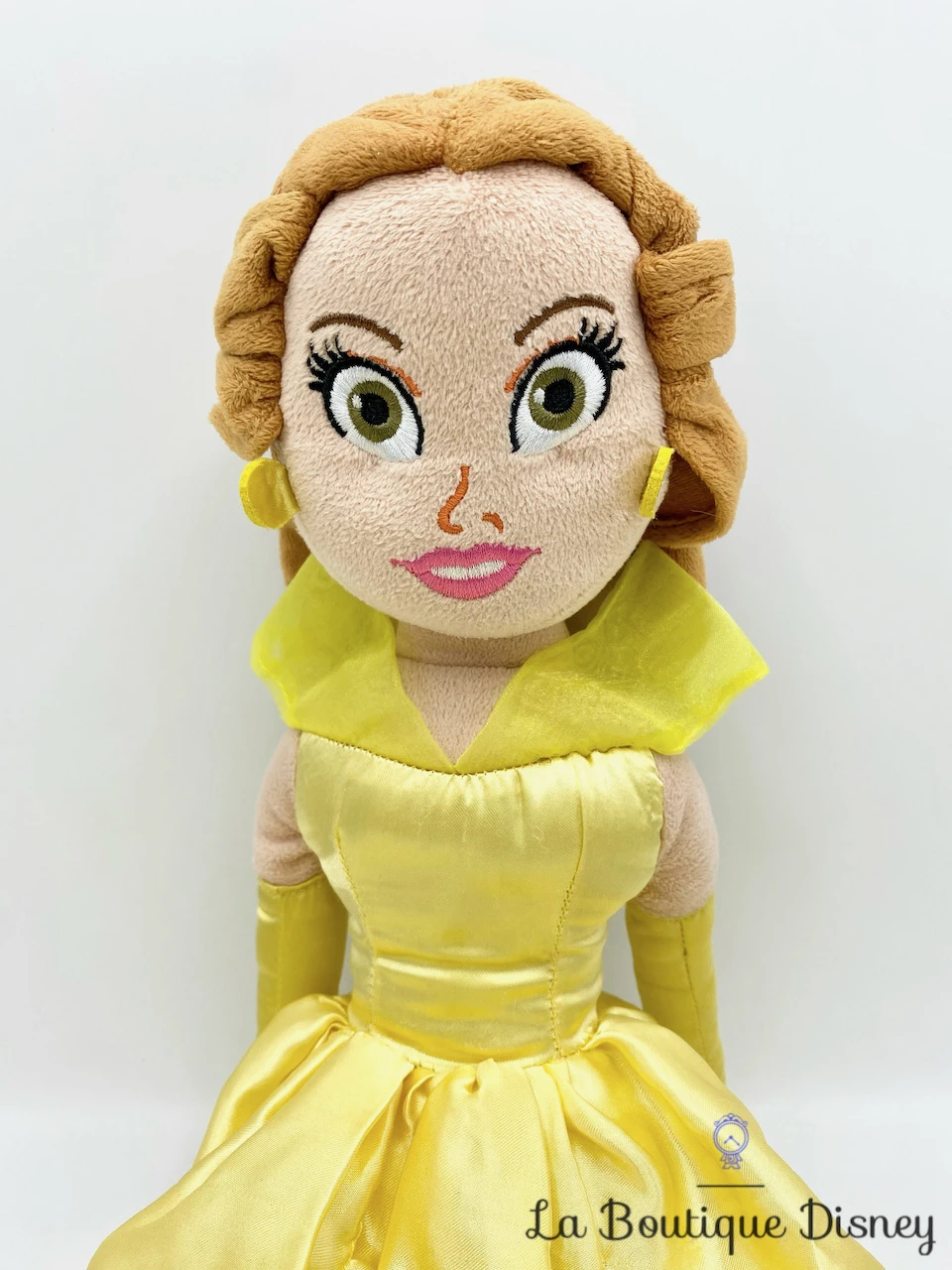 Poupée Chiffon Belle La Belle Et La Bête Disney On Ice Peluche Princesse Robe Jaune 50 Cm 4 Poupée Chiffon Belle La Belle Et La Bête Disney On Ice Peluche Princesse Robe Jaune 50 Cm – Image 2