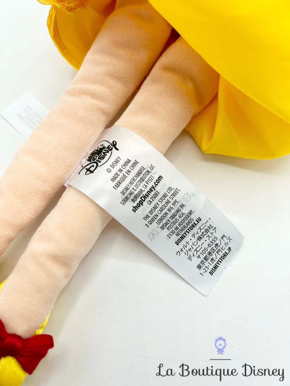 Poupée Chiffon Blanche Neige Hiver Disney Store 2019 Peluche Princesse Manteau Cape Rouge 48 Cm 8 Poupée Chiffon Blanche Neige Hiver Disney Store 2019 Peluche Princesse Manteau Cape Rouge 48 Cm – Image 6