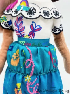 Poupée Chiffon Mirabel Madrigal Encanto Disney Store Peluche 48 Cm -Disney poupee chiffon mirabel madrigal encanto disney store peluche 2