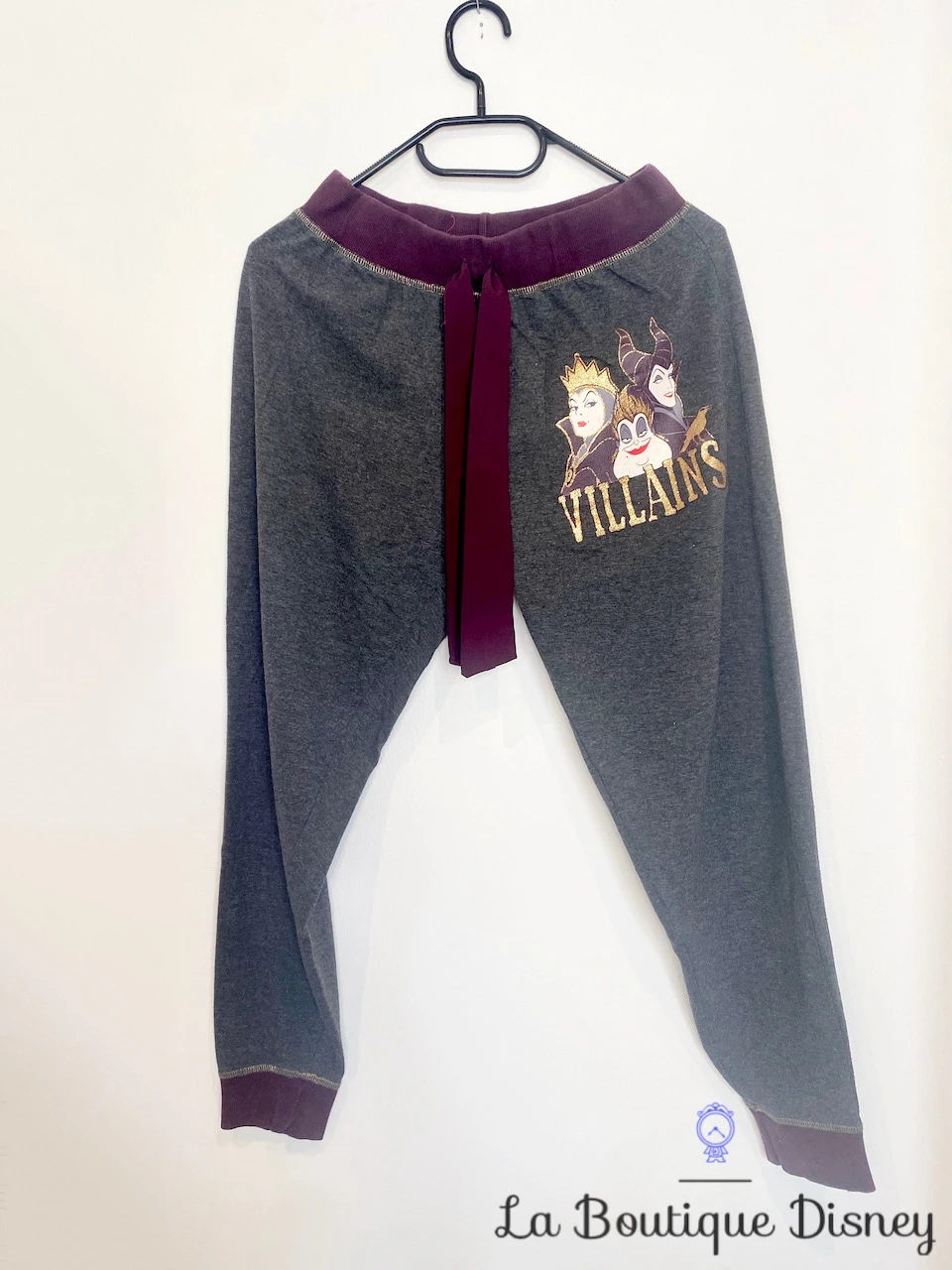 Pyjama Villains Disney Love To Lounge Taille S Bordeaux Gris Méchants 6 Pyjama Villains Disney Love To Lounge Taille S Bordeaux Gris Méchants – Image 4