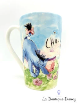 Tasse Bourriquet Atchoum Disney Store Exclusive Mug Winnie L'ourson Dessin Peinture Fleurs -Disney tasse bourriquet dessin peinture atchoum disney store mug winnie ourson 0
