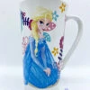 Tasse Elsa La Reine Des Neiges Disney Store 2015 Mug Blanc Fleurs Haut 2 Tasse Elsa La Reine Des Neiges Disney Store 2015 Mug Blanc Fleurs Haut -Disney tasse elsa la reine des neiges disney store mug princesse haut fleurs 0