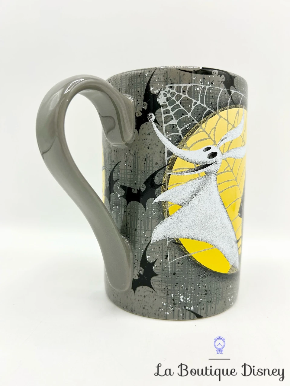 Tasse Jack Skellington Zéro Disney Store Mug ShopDisney L'étrange Noël De Monsieur Jack Gris Jaune 6 Tasse Jack Skellington Zéro Disney Store Mug ShopDisney L'étrange Noël De Monsieur Jack Gris Jaune – Image 4
