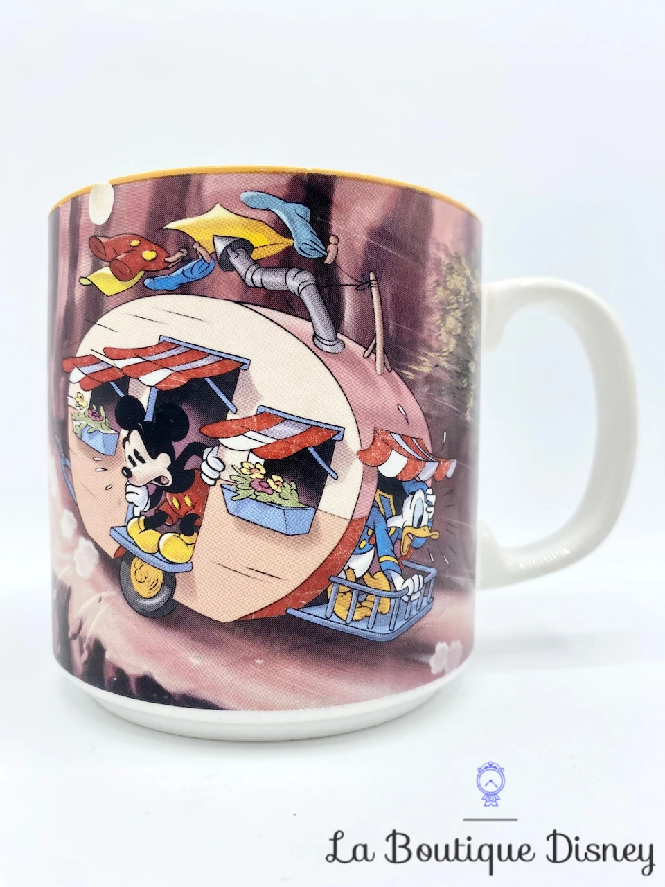Tasse Scène Mickey Donald Pluto Canyon The Walt Disney Company Mug Scène Film Caravane Montagne 3 Tasse Scène Mickey Donald Pluto Canyon The Walt Disney Company Mug Scène Film Caravane Montagne